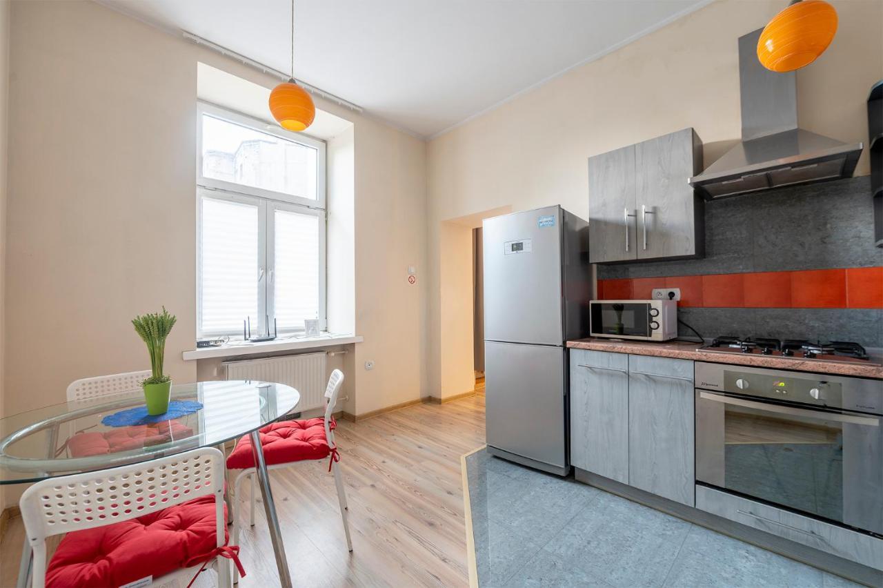 Essence Of Lodz-145M!Central-Secured-Comfy18Ppl!&Freeparking Exterior photo