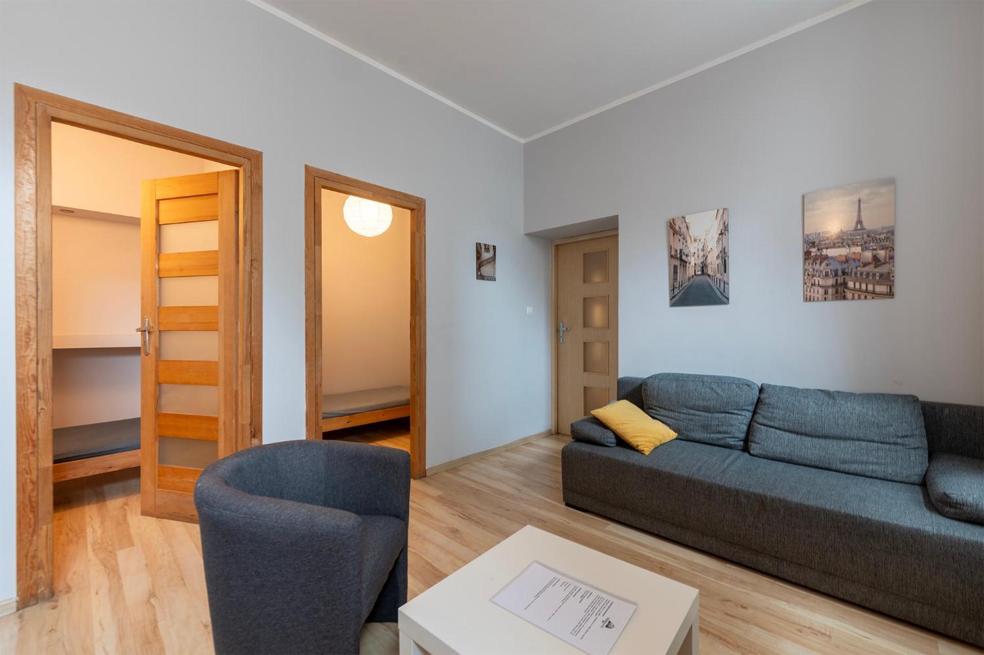 Essence Of Lodz-145M!Central-Secured-Comfy18Ppl!&Freeparking Exterior photo
